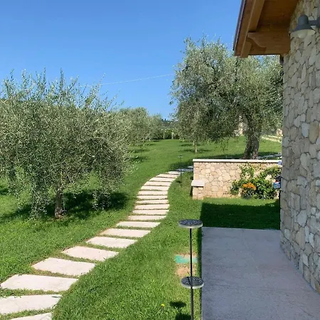 Breathtaking In Pool & Garden Βίλα